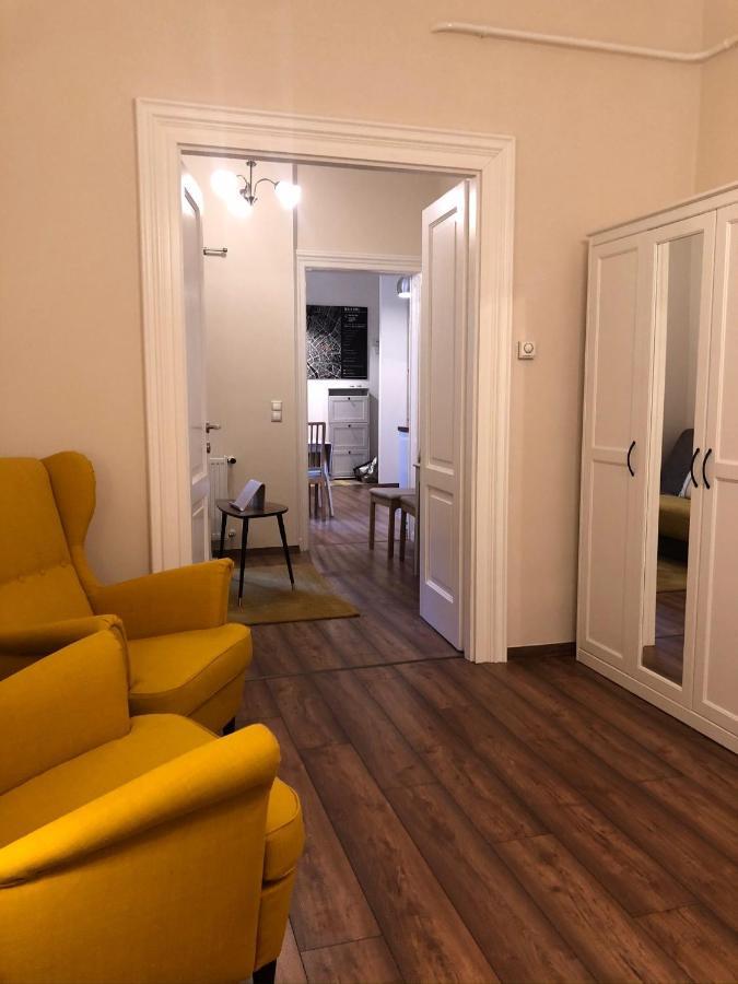 Modern Comfort In Historical Budapest Bagian luar foto
